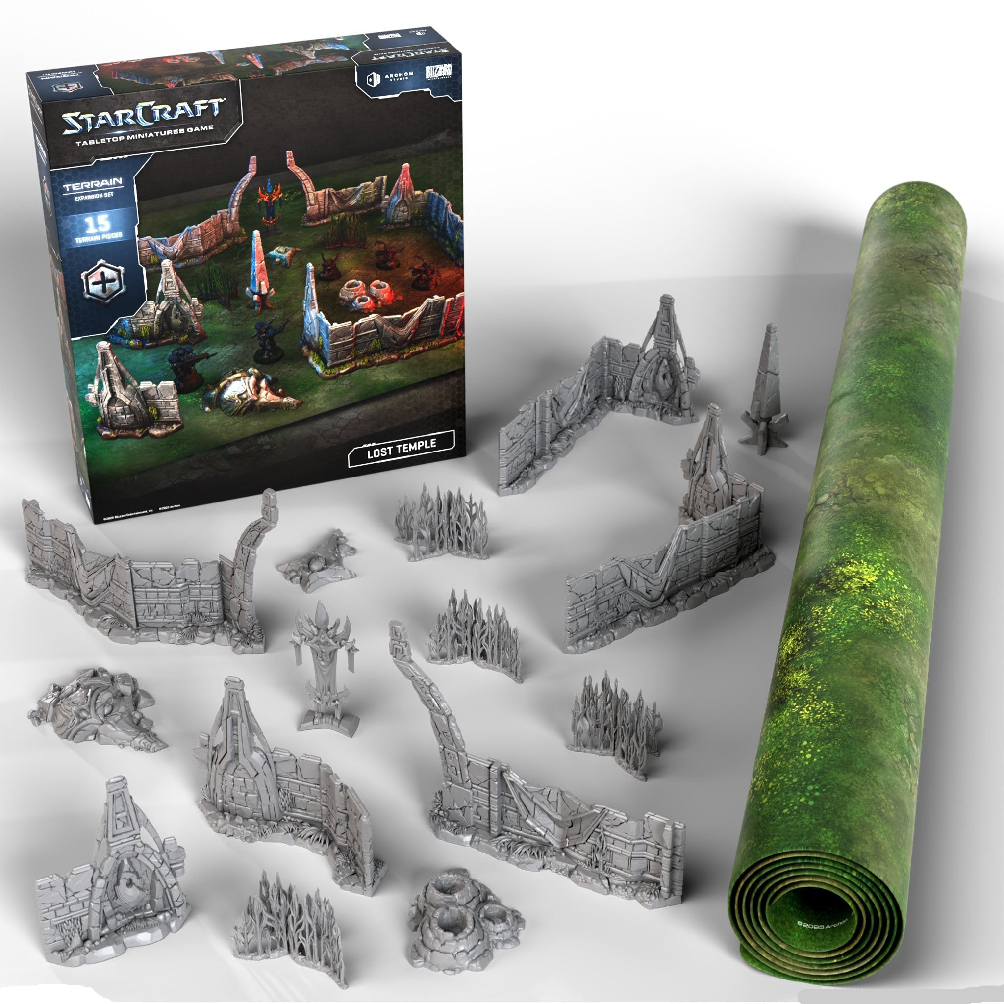 StarCraft tabletop game components including miniatures and a map on a white background